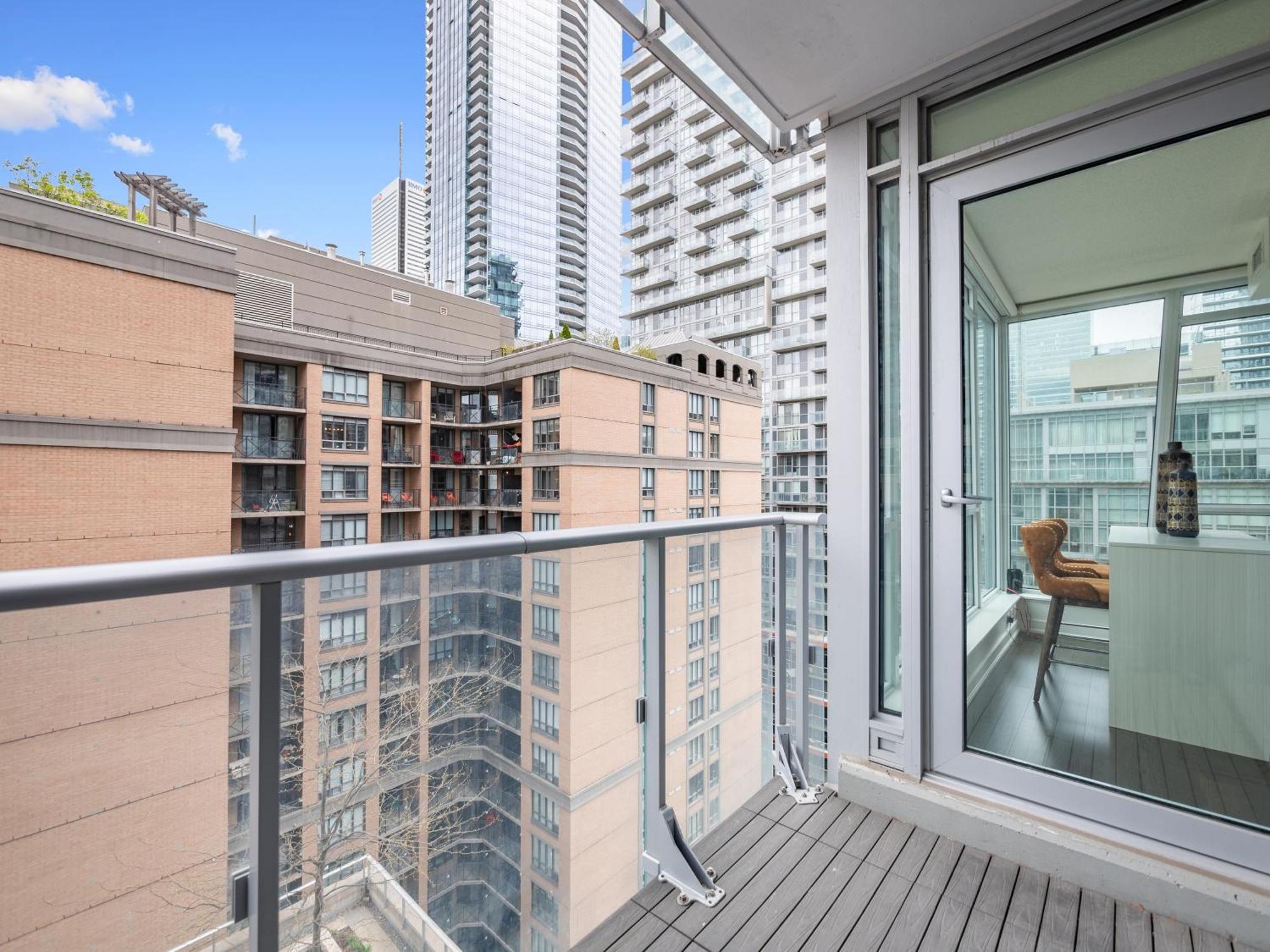 Presidential Two Bedroom Suite - Downtown Toronto Exterior photo